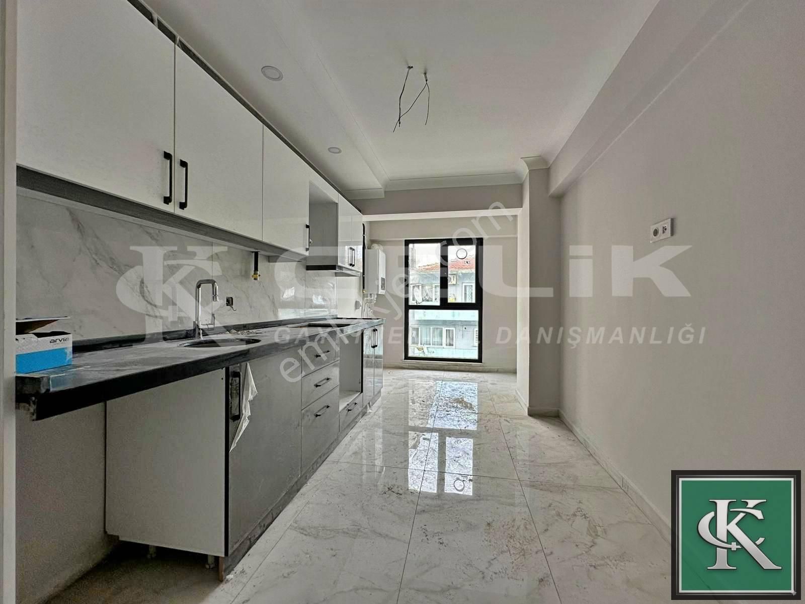 Çelik'ten 17 Eylül Mah Arakat 110m2 Ebeveyn Banyolu Ferah Daire - Görsel 12