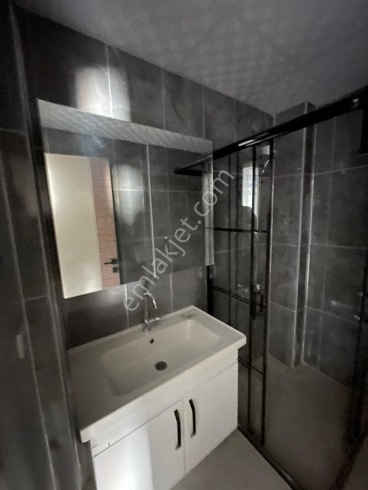 Aktel Gayrimenkulden Sellahaddin Eyyubide Satılık 2+1 Dire - Görsel 18