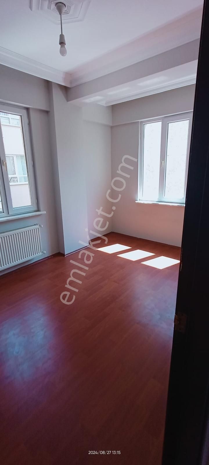 Yenibağlar Üniversite Yakını Kombili Kiralık 1+1 Apart Daire - Görsel 6