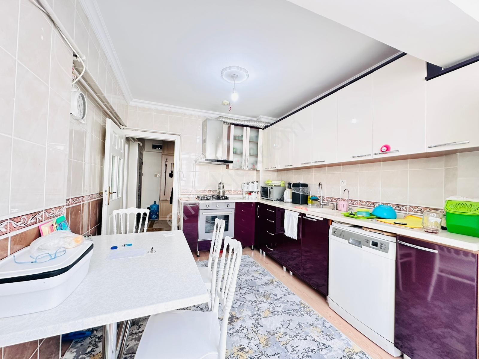 Nam-ak Emlak'tan Fatih Mah. Köşe Başı Orta Kat 3+1 Daire - Görsel 7