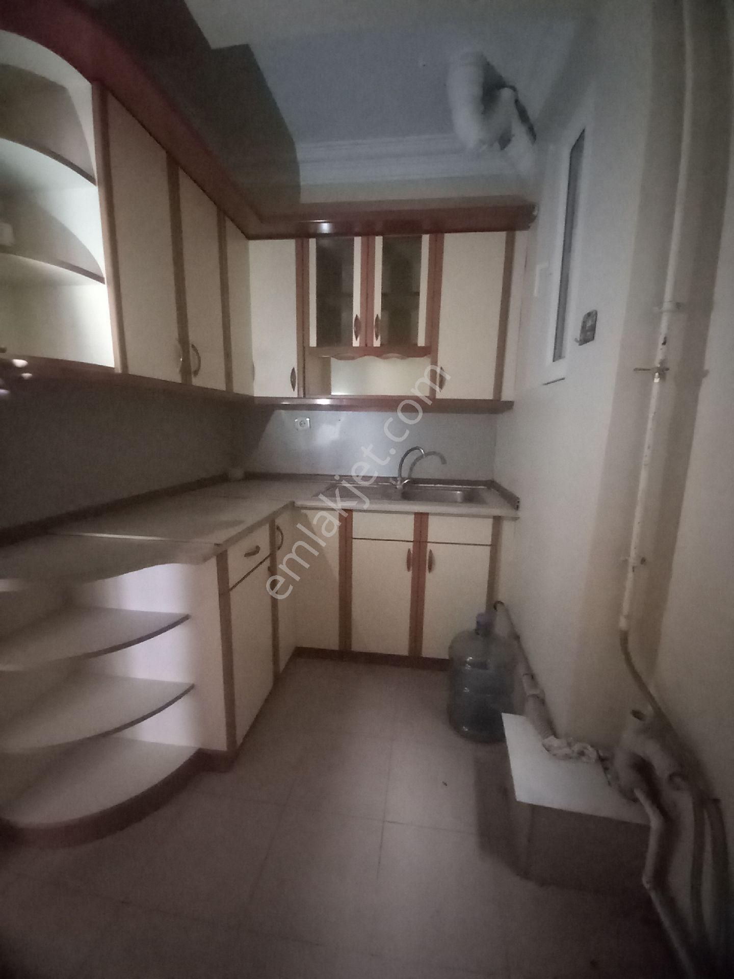 Asil Emlaktan Kiralık Çarşı Merkezinde Dogalgazli - Görsel 8