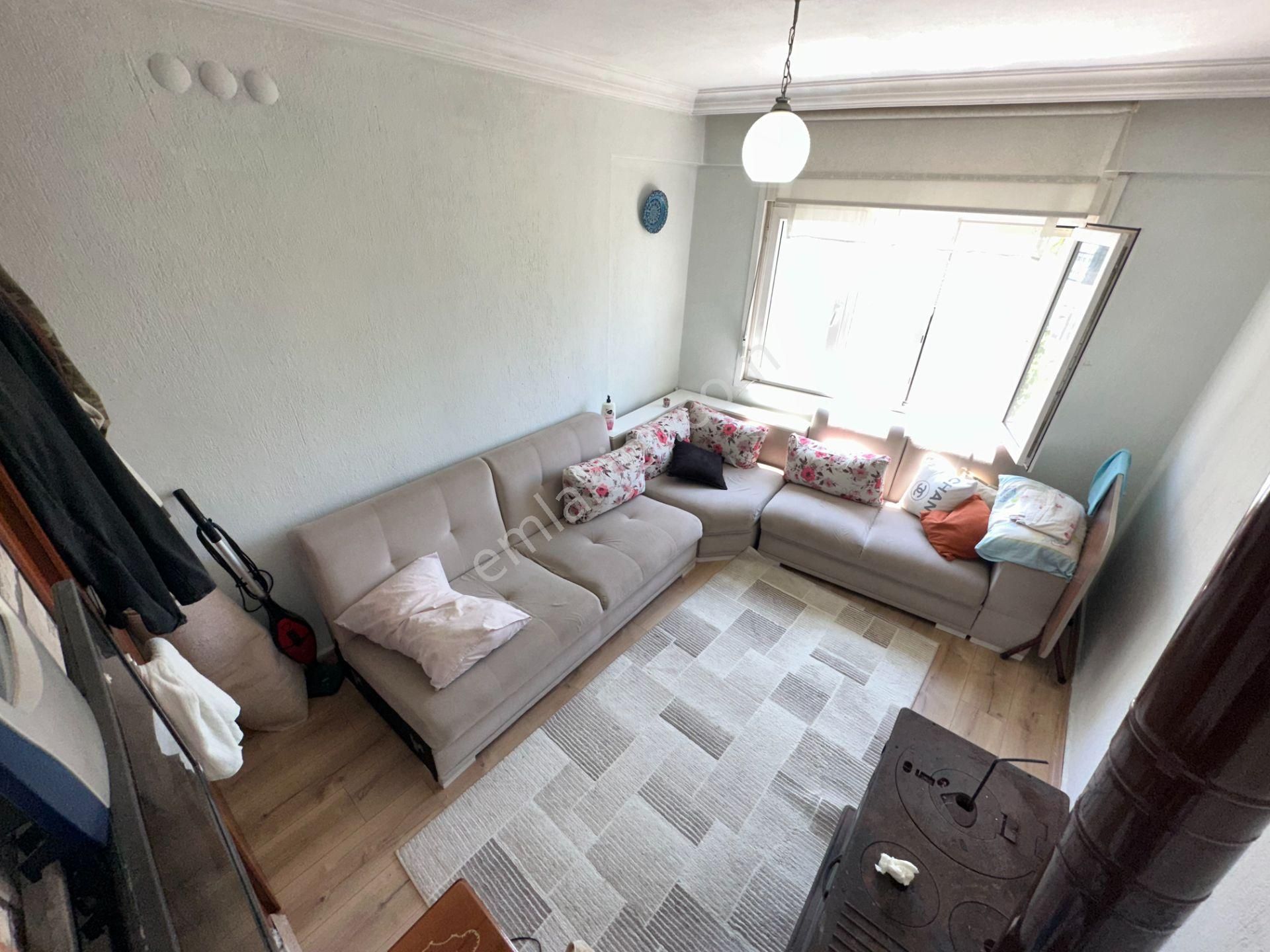 İzmir Seferihisar Ürkmez'de Ara Kat Masrafsız Satılık 2+1 Daire - Görsel 11