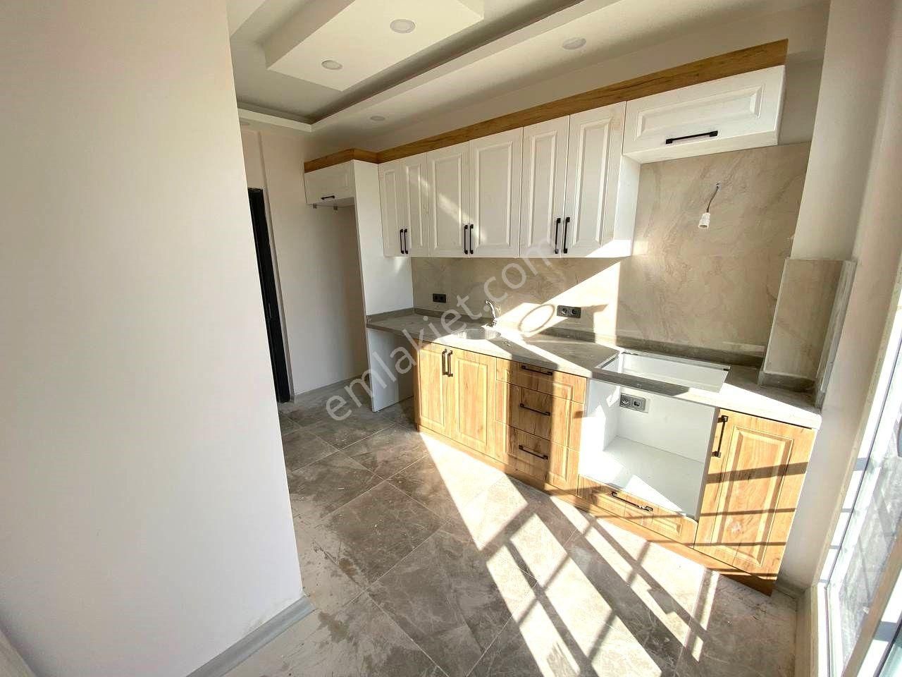 🔴aktiften Hiç Uzaklarda Aramayın Badem Alanında 2+1 Hayalinizdeki Önü Kapanmaz Satılık Evi Bulduk - Görsel 3