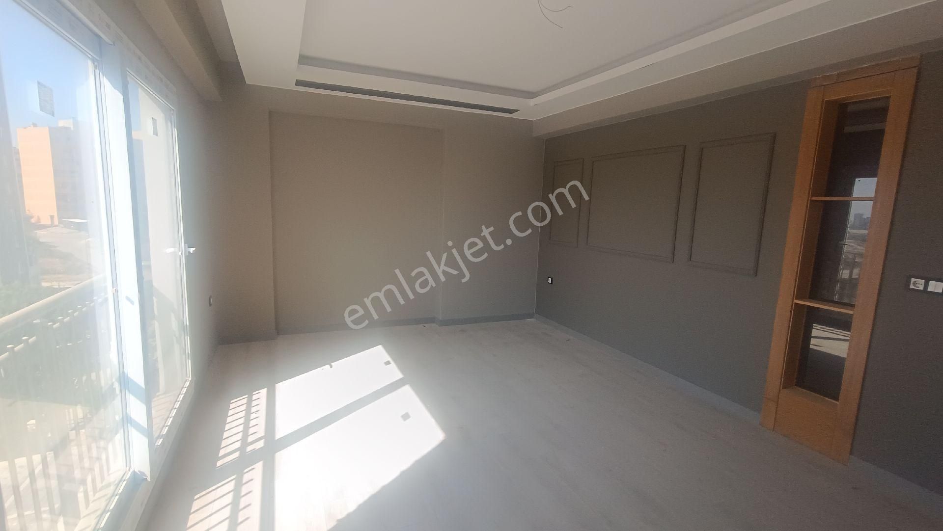 Osmangazi Mahallesinde Site İçerisinde 3+1 Kapalı Mutfak Kombili Kiralık Daire - Görsel 6