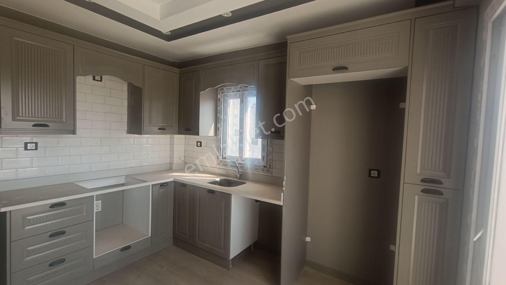 Osmangazi Mahallesinde Site İçerisinde 3+1 Kapalı Mutfak Kombili Kiralık Daire - Görsel 13