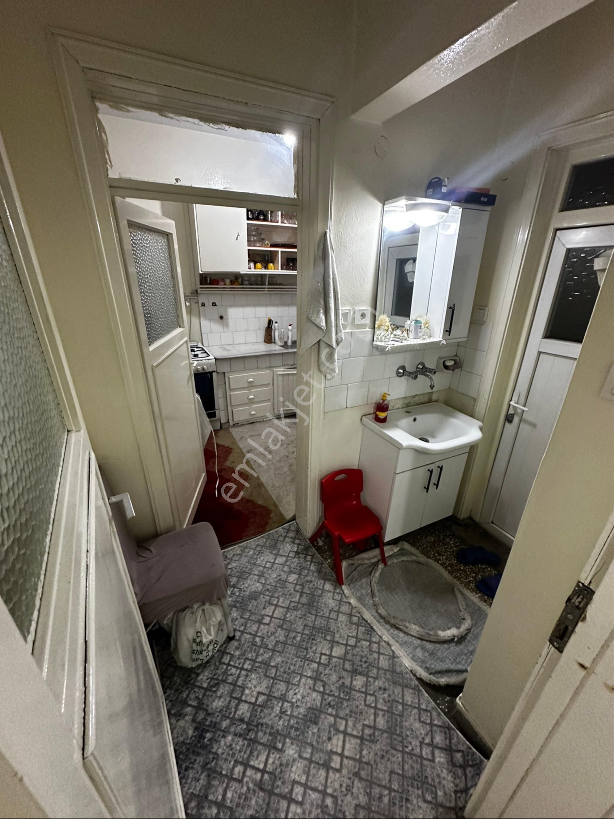 Yazıcık Mahallesisatılık 3 Katlı Doğalgazlı Müstakil Bina - Görsel 3