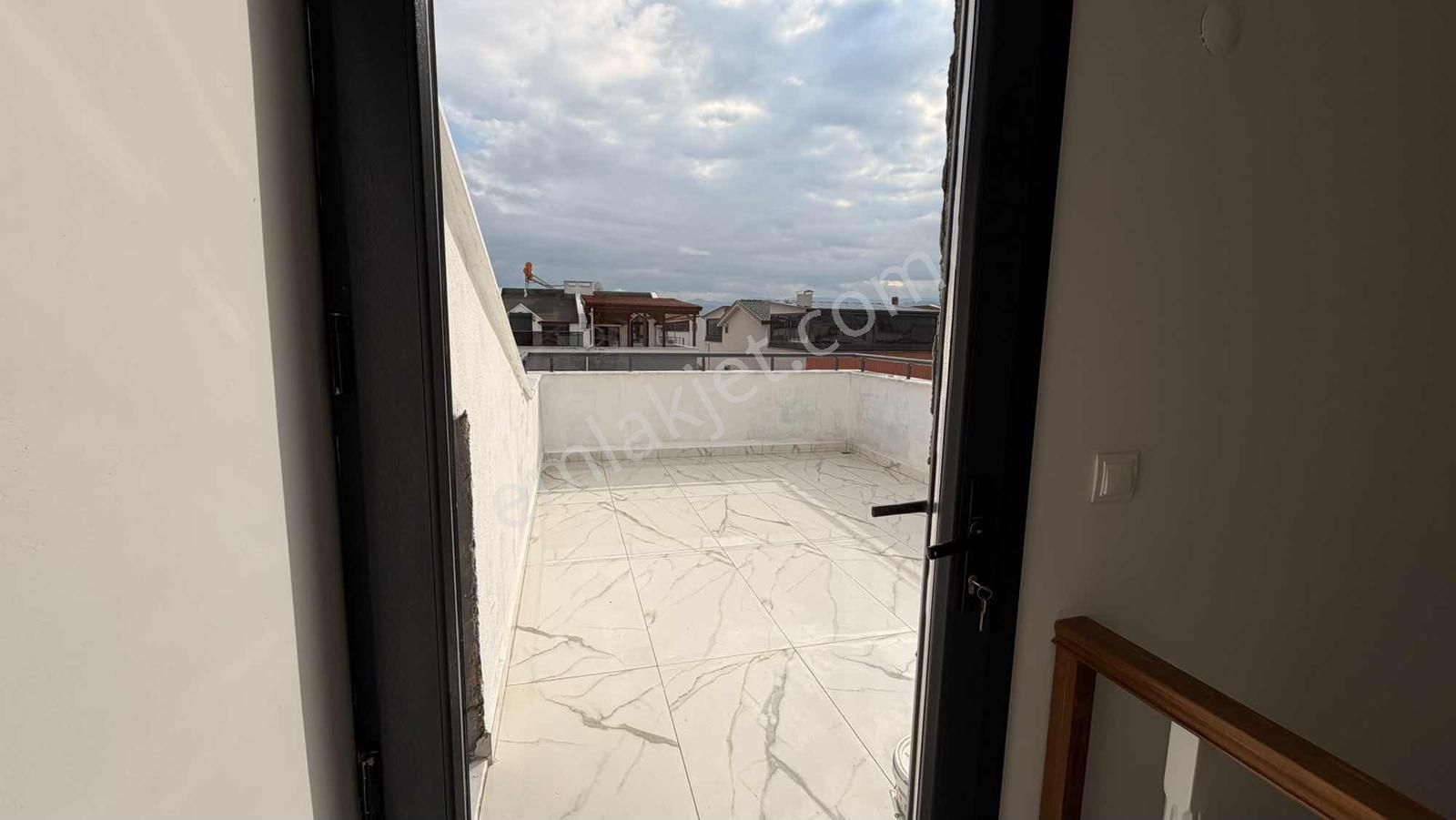 Örende 2+1 Ayrı Mutfaklı Teraslı Daire Kazandıran Yatırım - Görsel 34