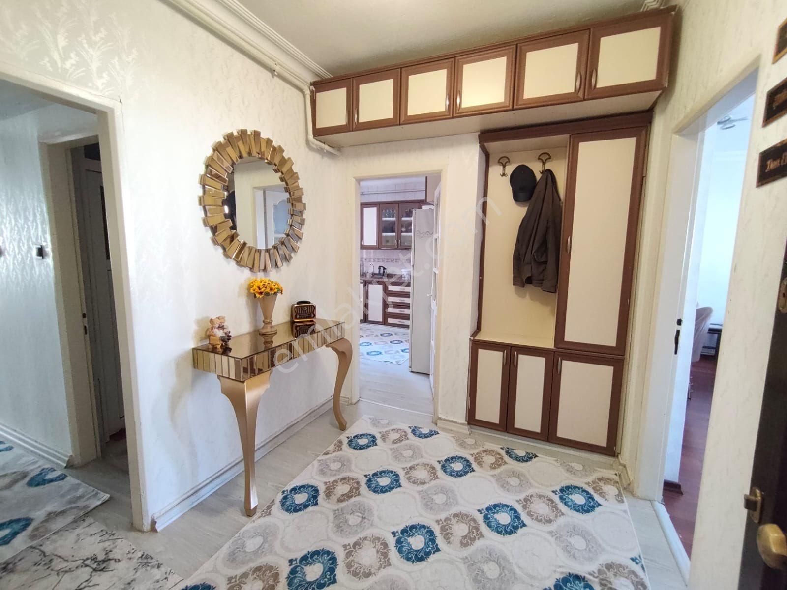 Yaren Sitesi Acil Satlık 3+1 - Görsel 23