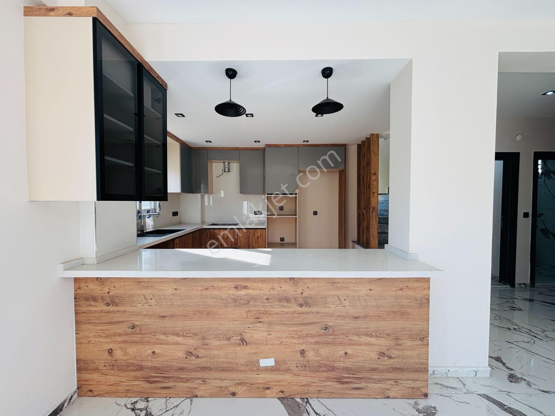 İzmir Seferihisar Kavakdere Mahallesi’nde Site İçerisinde 3+1 Dubleks Villa - Görsel 17