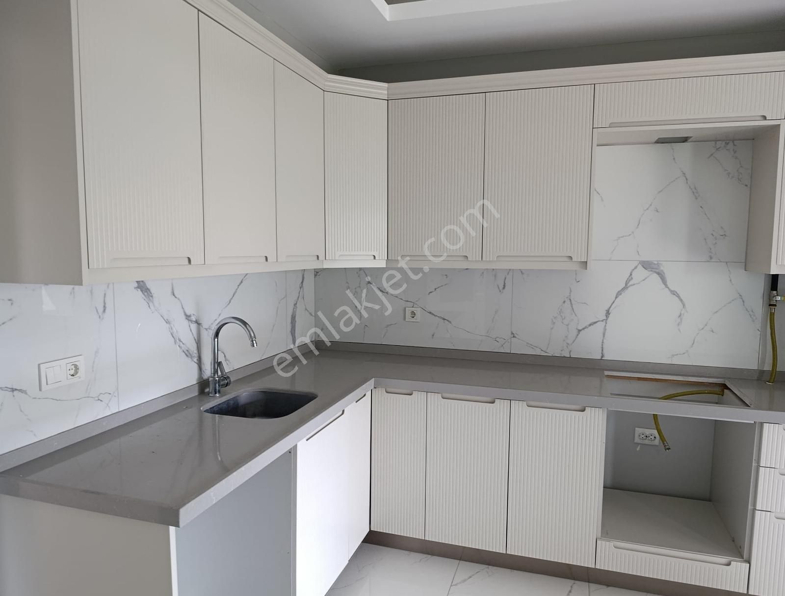 Kariyergayrimenul'den Ultralüks Siteiçi Arakat Daire Satılık - Görsel 29