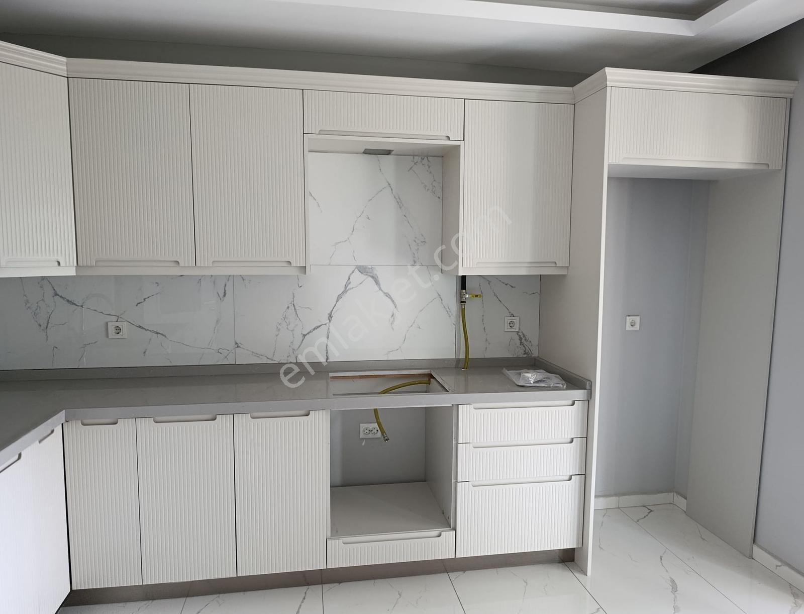 Kariyergayrimenul'den Ultralüks Siteiçi Arakat Daire Satılık - Görsel 27