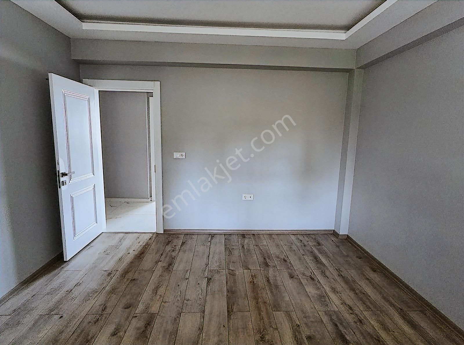 Kariyergayrimenul'den Ultralüks Siteiçi Arakat Daire Satılık - Görsel 19