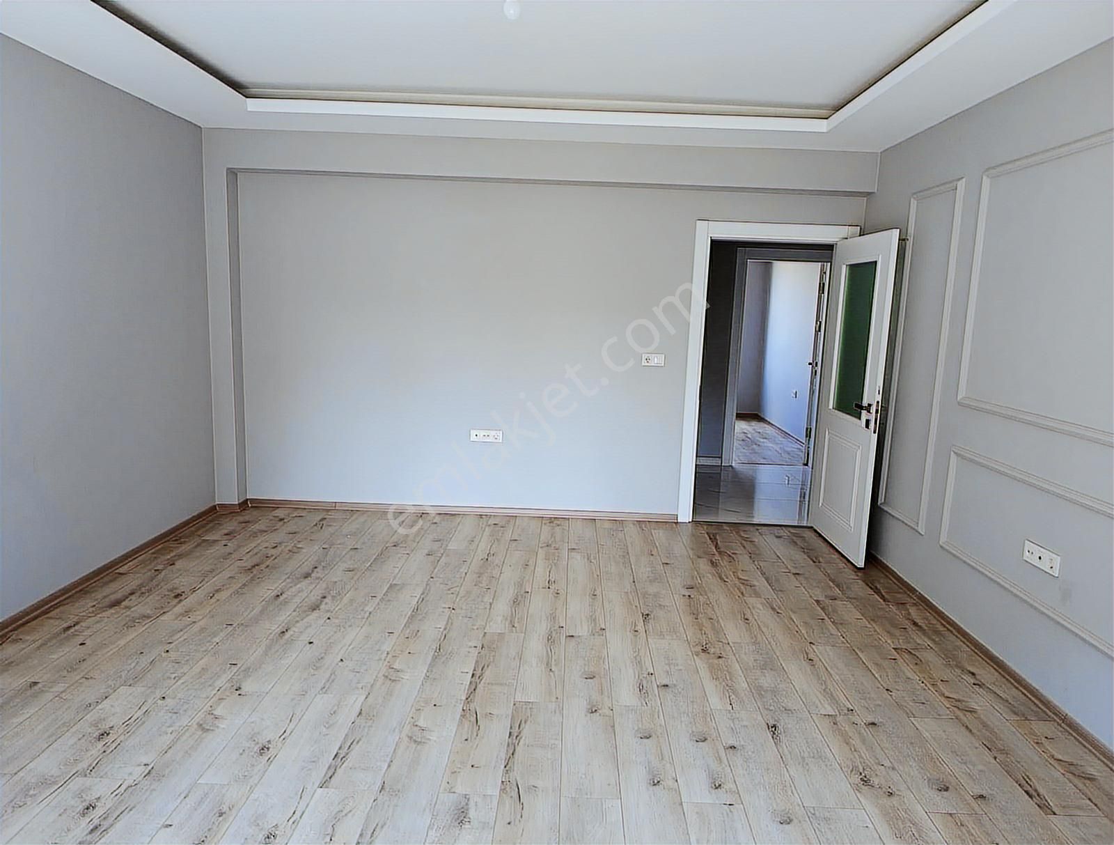 Kariyergayrimenul'den Ultralüks Siteiçi Arakat Daire Satılık - Görsel 10