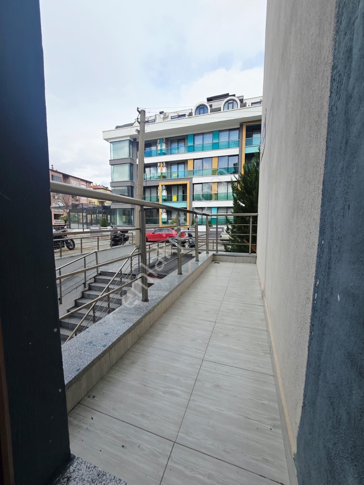 Asmalıevler'de 1+1 50m2 Arakat Balkonlu Asansörlü Full Eşyalı Full Kredi İmkanlı Lüks Apart - Görsel 8