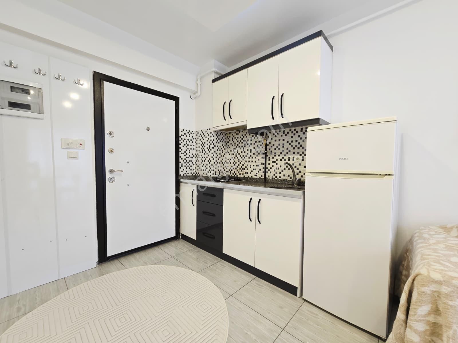 Asmalıevler'de 1+1 50m2 Arakat Balkonlu Asansörlü Full Eşyalı Full Kredi İmkanlı Lüks Apart - Görsel 4