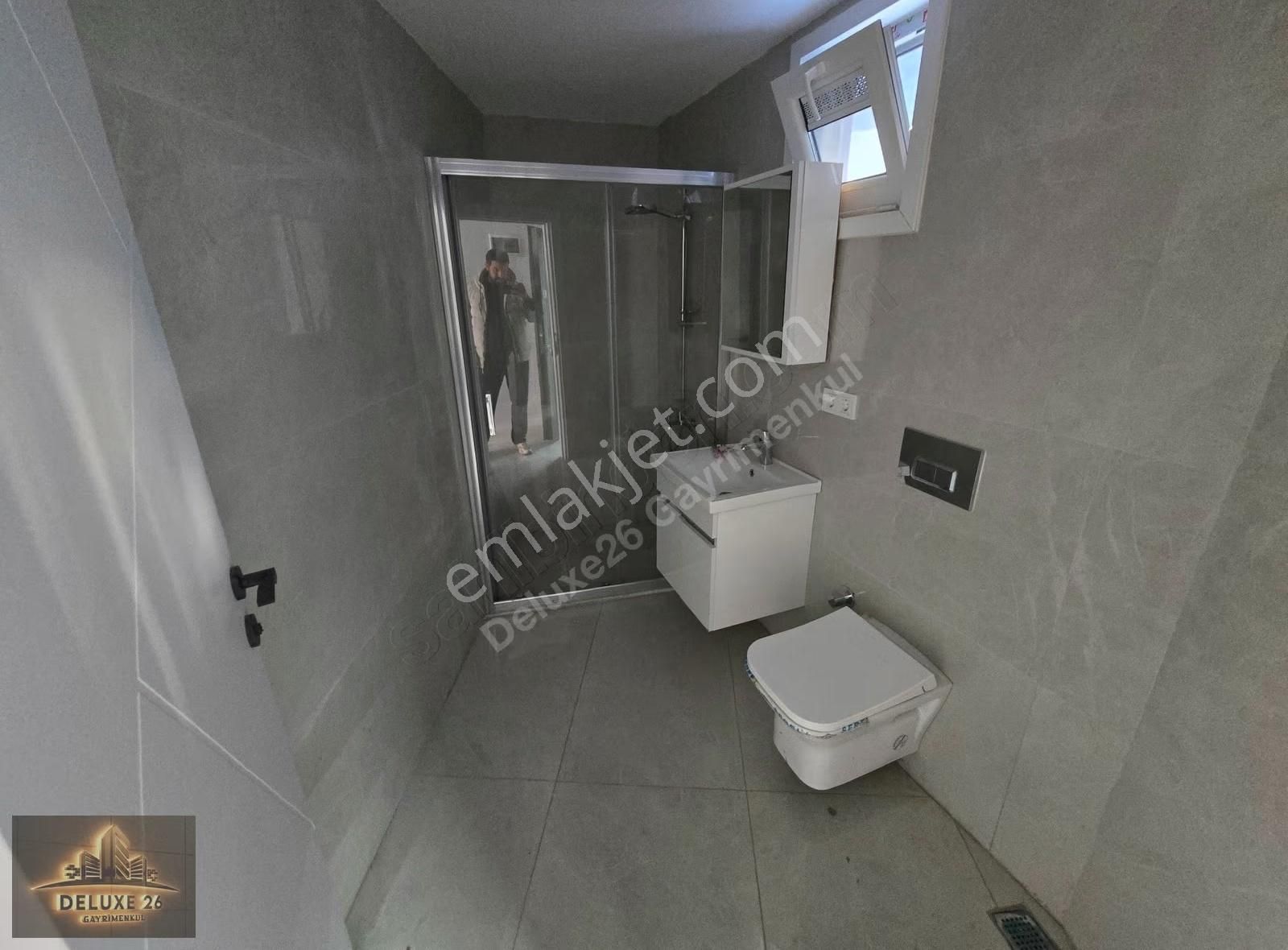 Deluxe 26 'dan Tam Merkezde Sıfır Binada 1+1 Yüksek Giriş Daire - Görsel 18