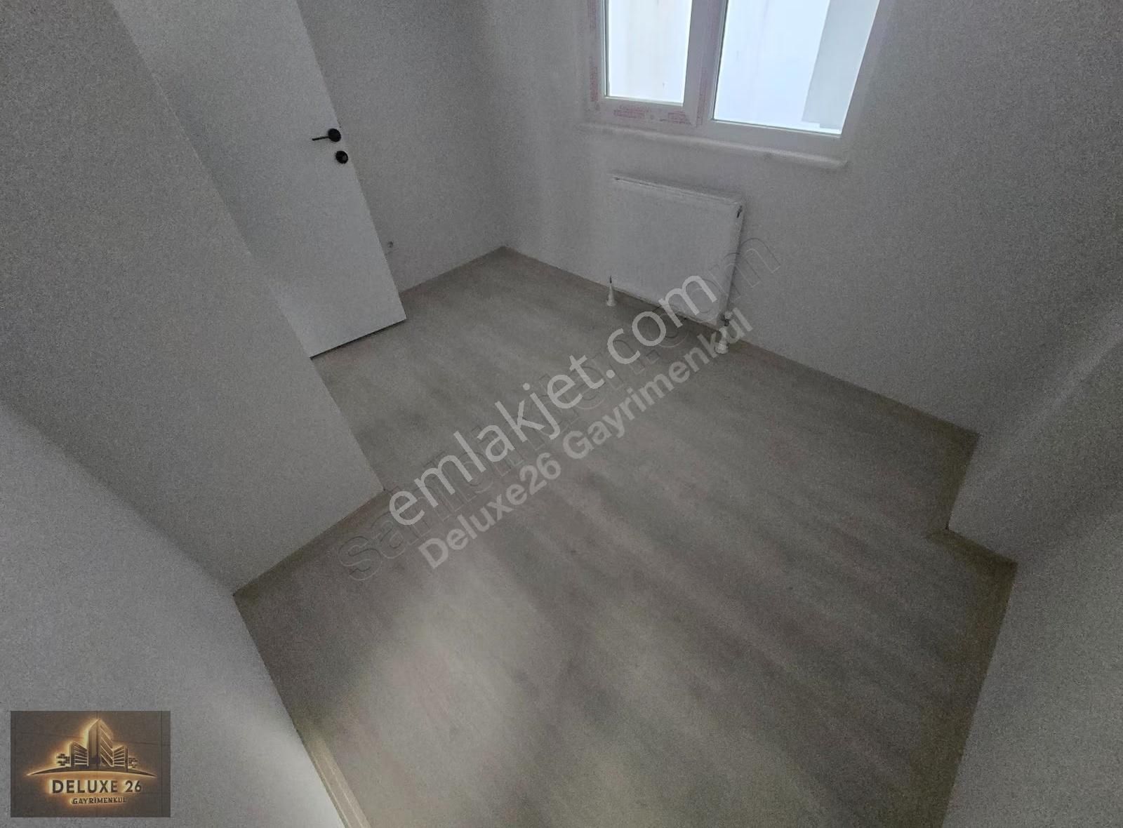 Deluxe 26 'dan Sıfır Binada İskeleye 5 Dk 2+1 75 M2 Fırsat Daire - Görsel 11