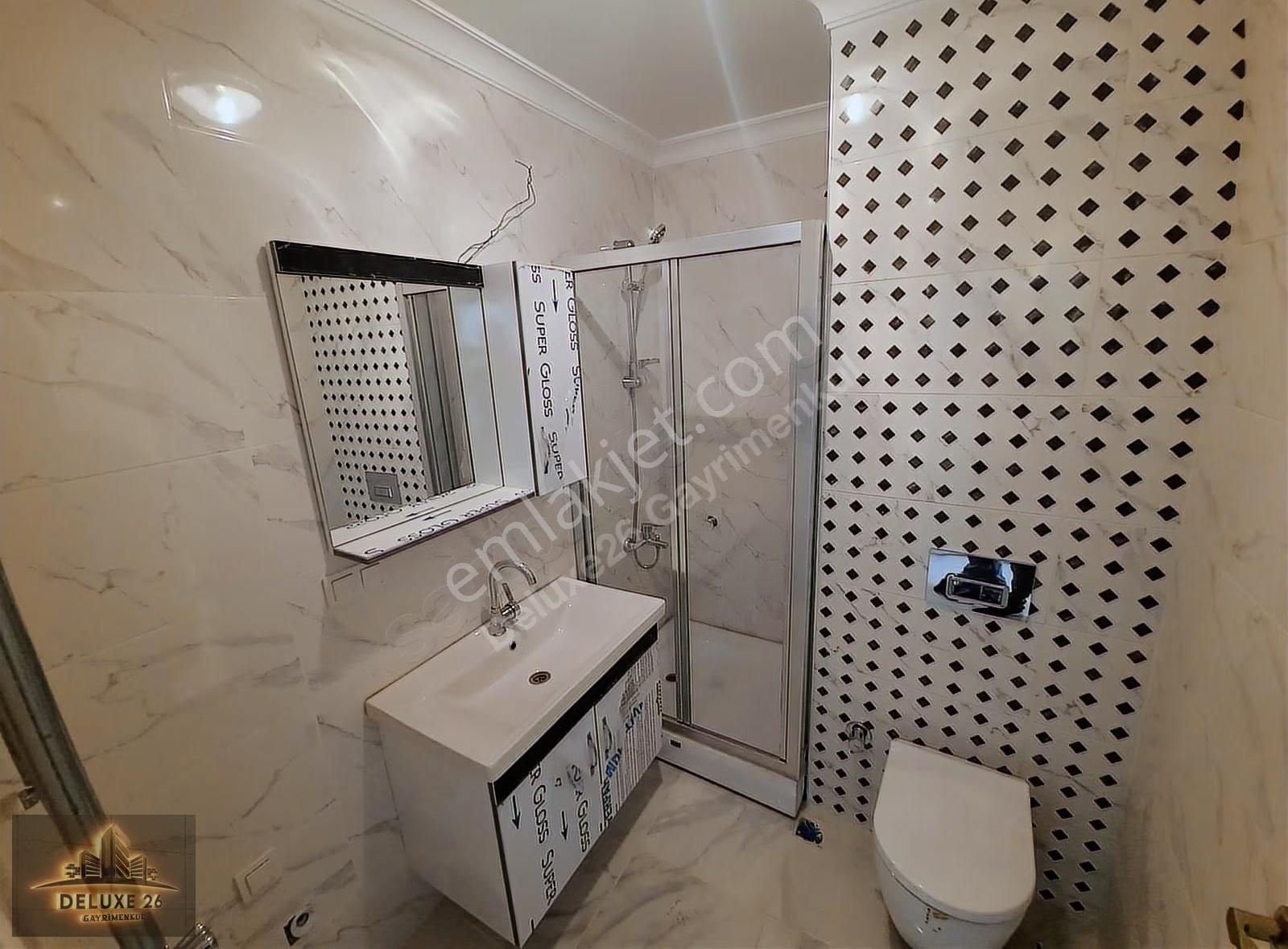 Nezih Muhit İcadiyede Yeni Binada 1+1 60 M2 Fırsatt Daire - Görsel 11