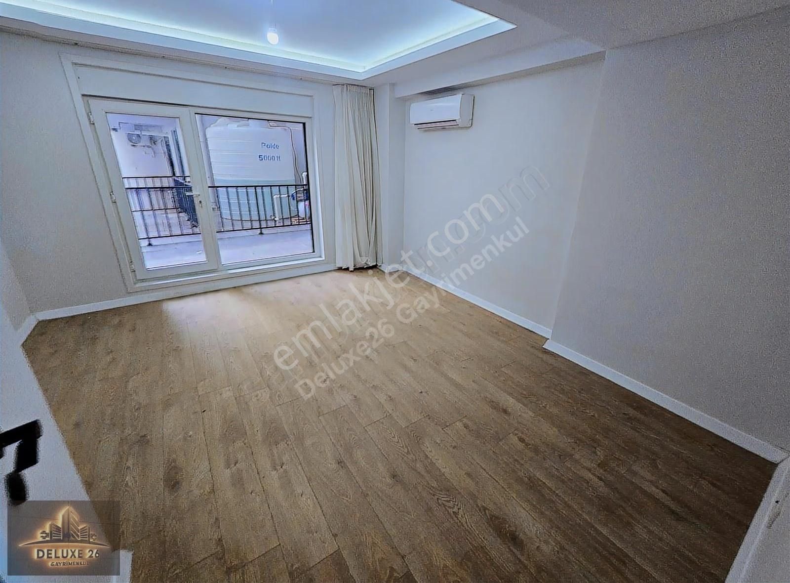 Deluxe 26 ' Dan Sıfır Binada Bahçeli Asansörlü 1+1 80 M2 Daire - Görsel 3