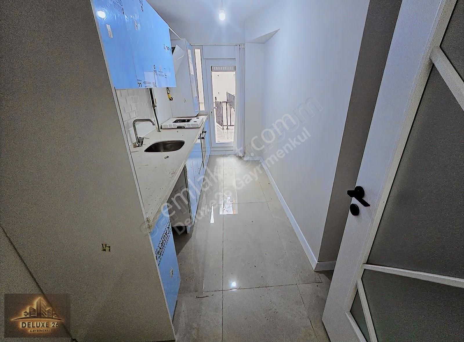 Deluxe 26 ' Dan Sıfır Binada Bahçeli Asansörlü 1+1 80 M2 Daire - Görsel 2