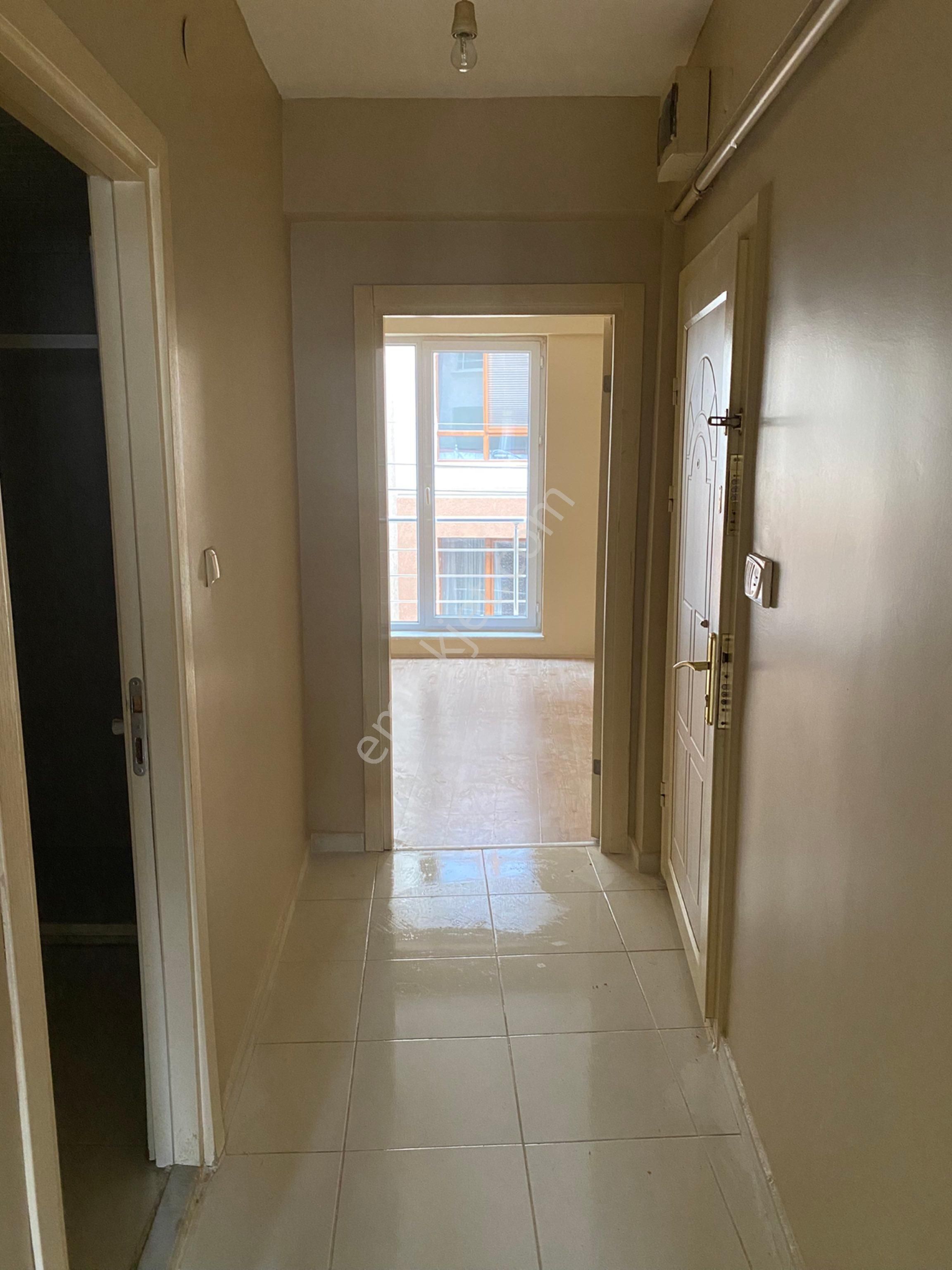 Sahibinden Kiralik Ayrı Mutfaklı Arakat Çift Cephe 2+0 Daire - Görsel 7