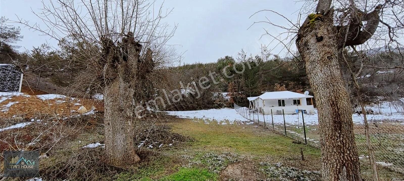 Tan Emlaktan Kadıbükünde Satılık Arsa - Görsel 3