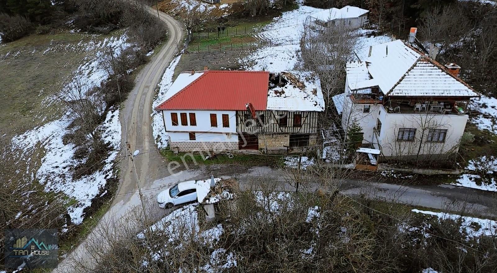 Tan Emlaktan Kadıbükünde Satılık Arsa - Görsel 2