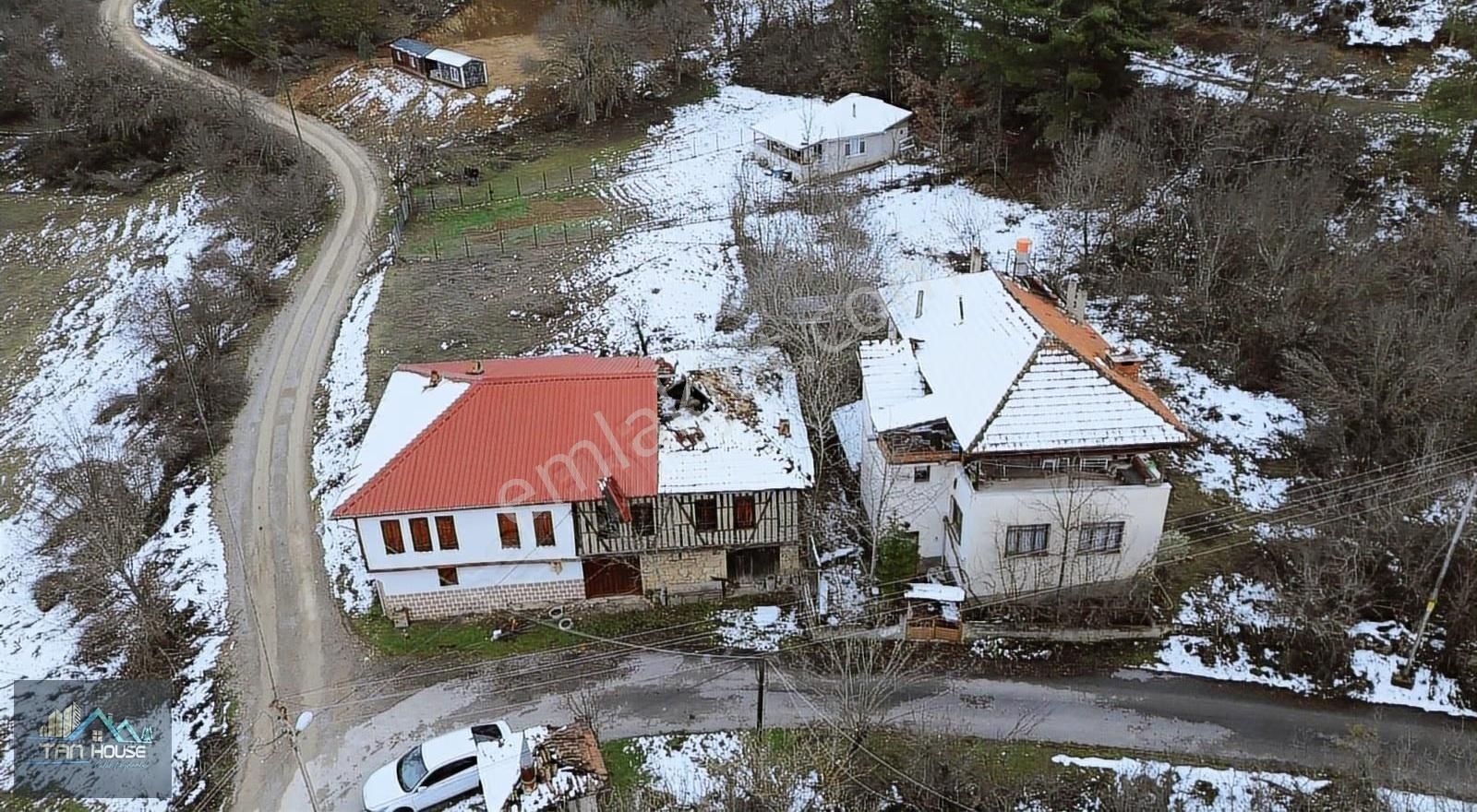 Tan Emlaktan Kadıbükünde Satılık Arsa - Görsel 6