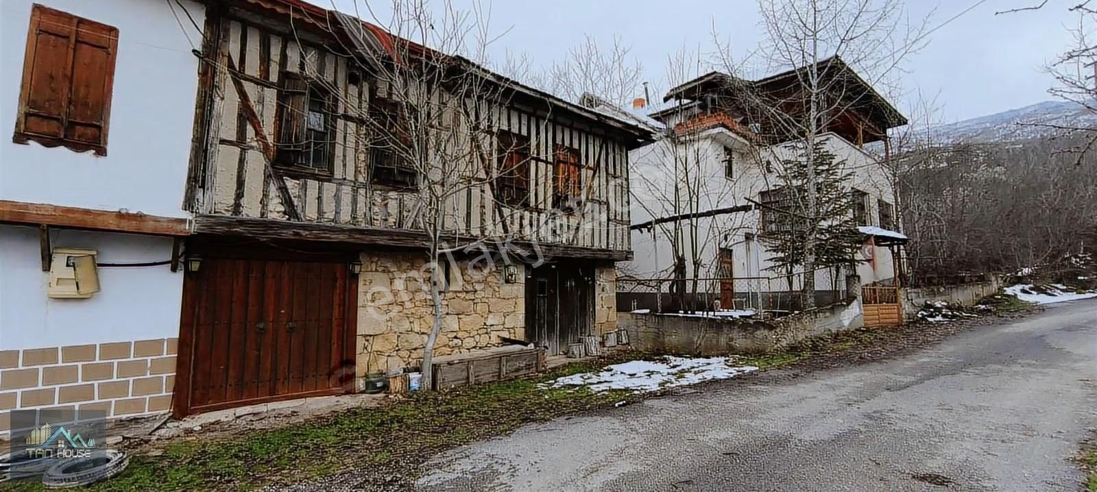 Tan Emlaktan Kadıbükünde Satılık Arsa - Görsel 5