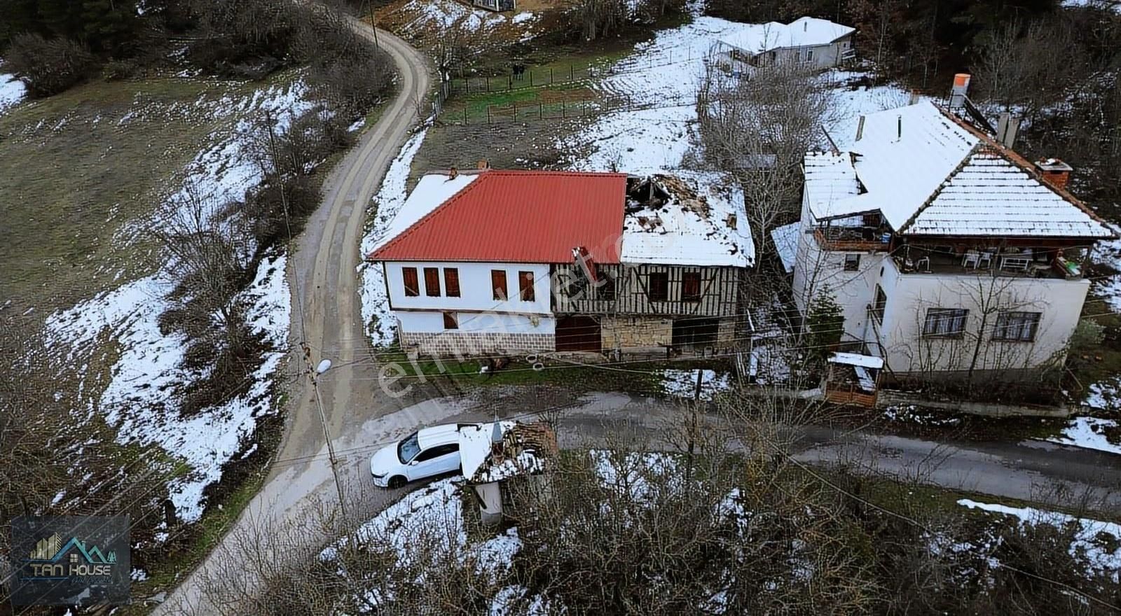 Tan Emlaktan Kadıbükünde Satılık Arsa - Görsel 25