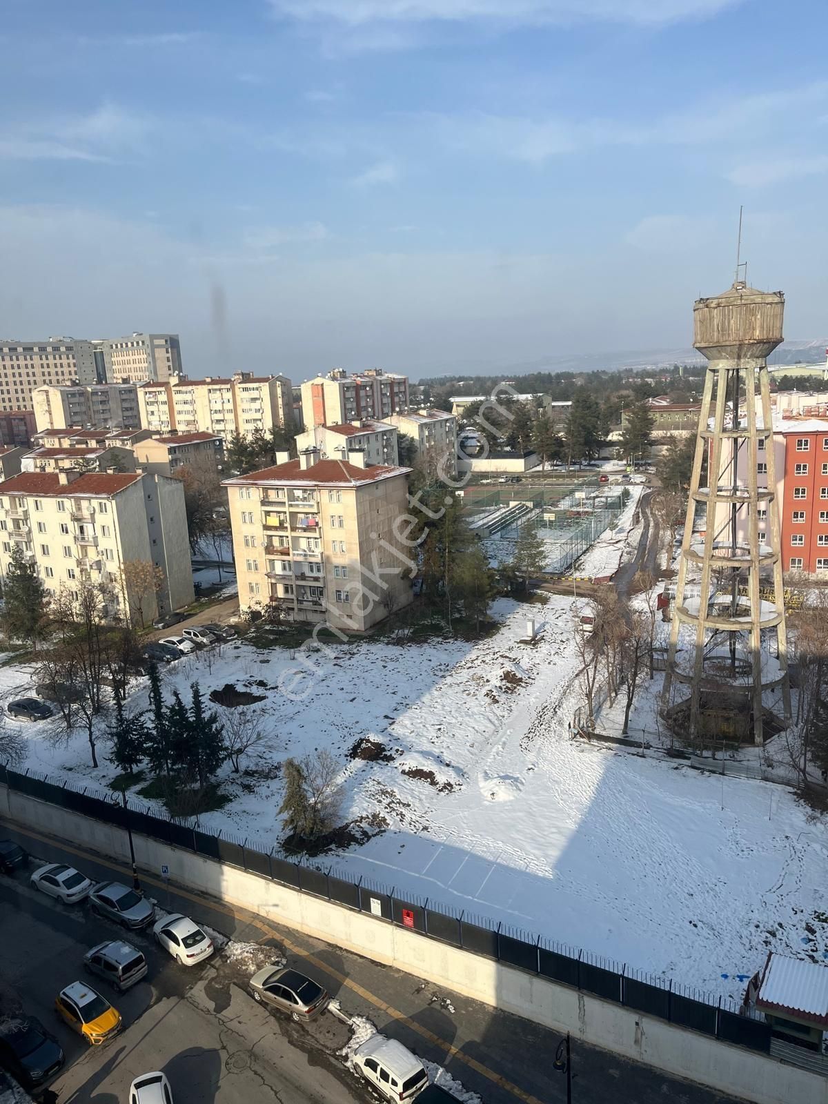 Ofis Merkezi Konumda Acil Satılık Daire!!! - Görsel 24