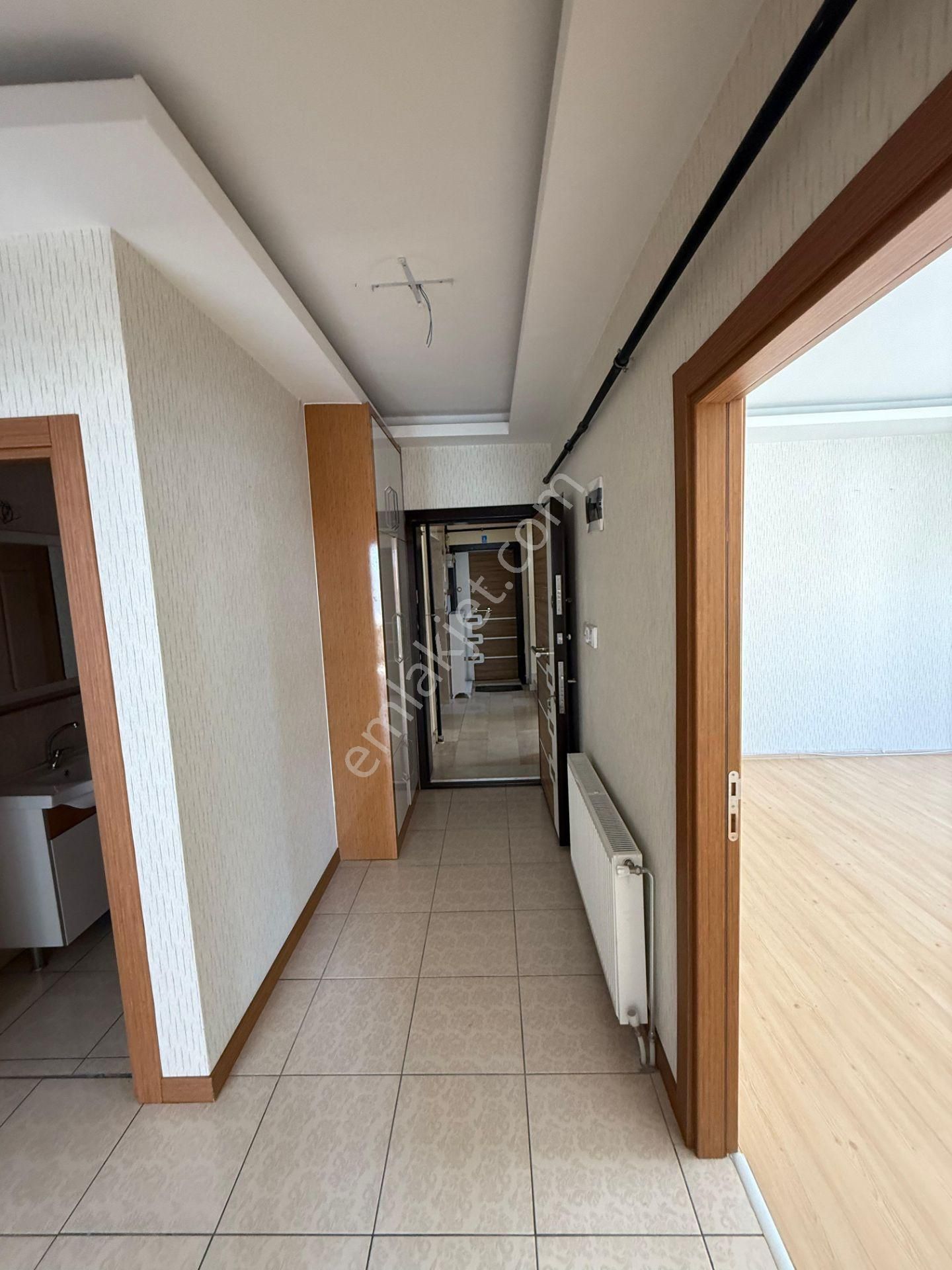 Aktel Gayrimenkulden Mehmet Akifte Satılık 3+1 Daire - Görsel 16