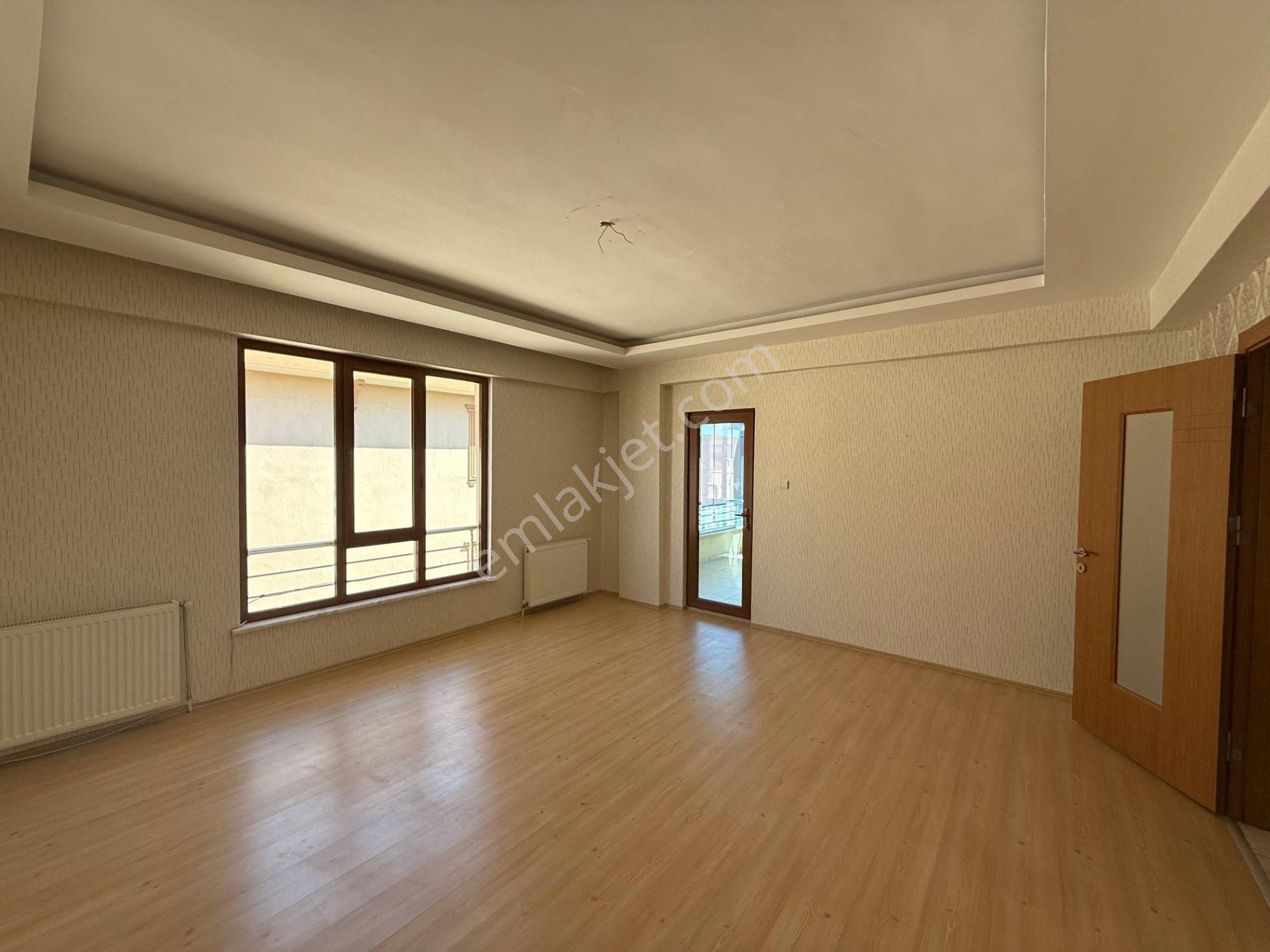 Aktel Gayrimenkulden Mehmet Akifte Satılık 3+1 Daire - Görsel 5