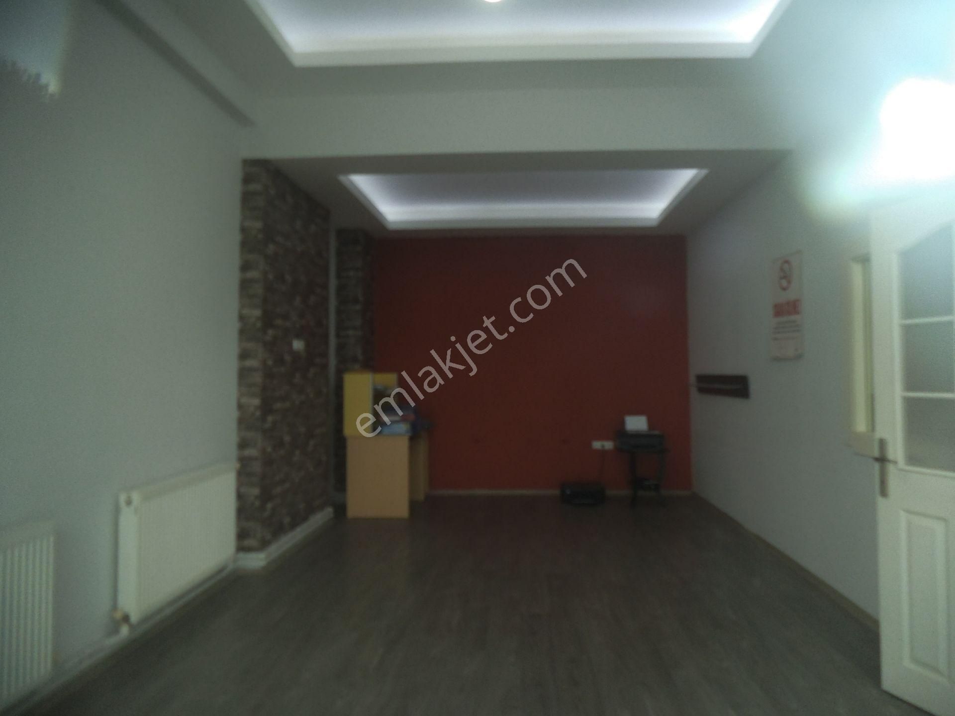 Yeni Yapılan Aile Hekimliği Karşısı Pazar Yeri Yanı Köşesi Kiralık - Görsel 6