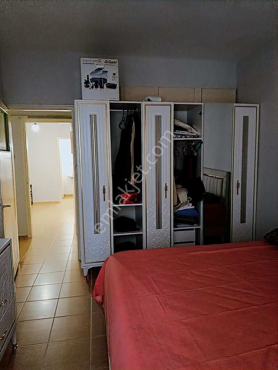 Kuşimato'da Geniş Kiralık Daire - Görsel 13