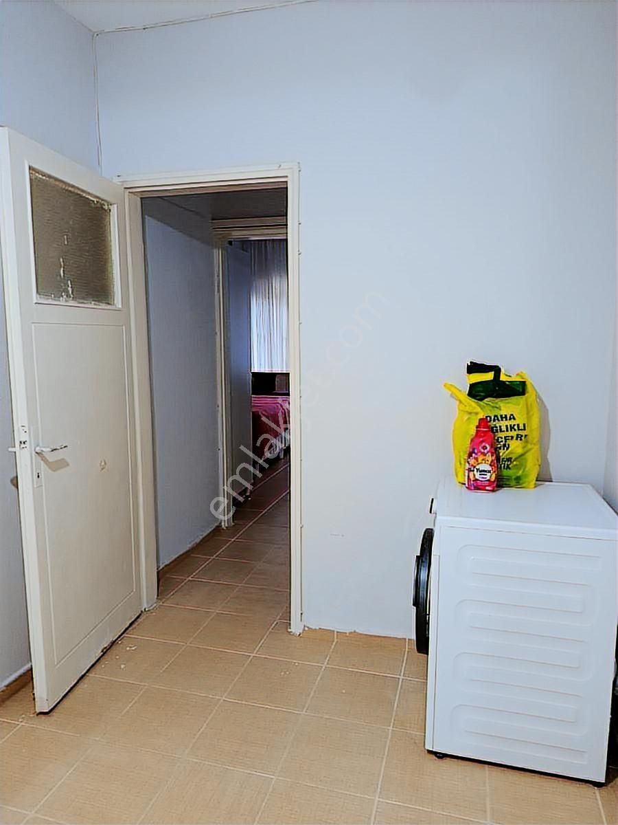 Kuşimato'da Geniş Kiralık Daire - Görsel 11