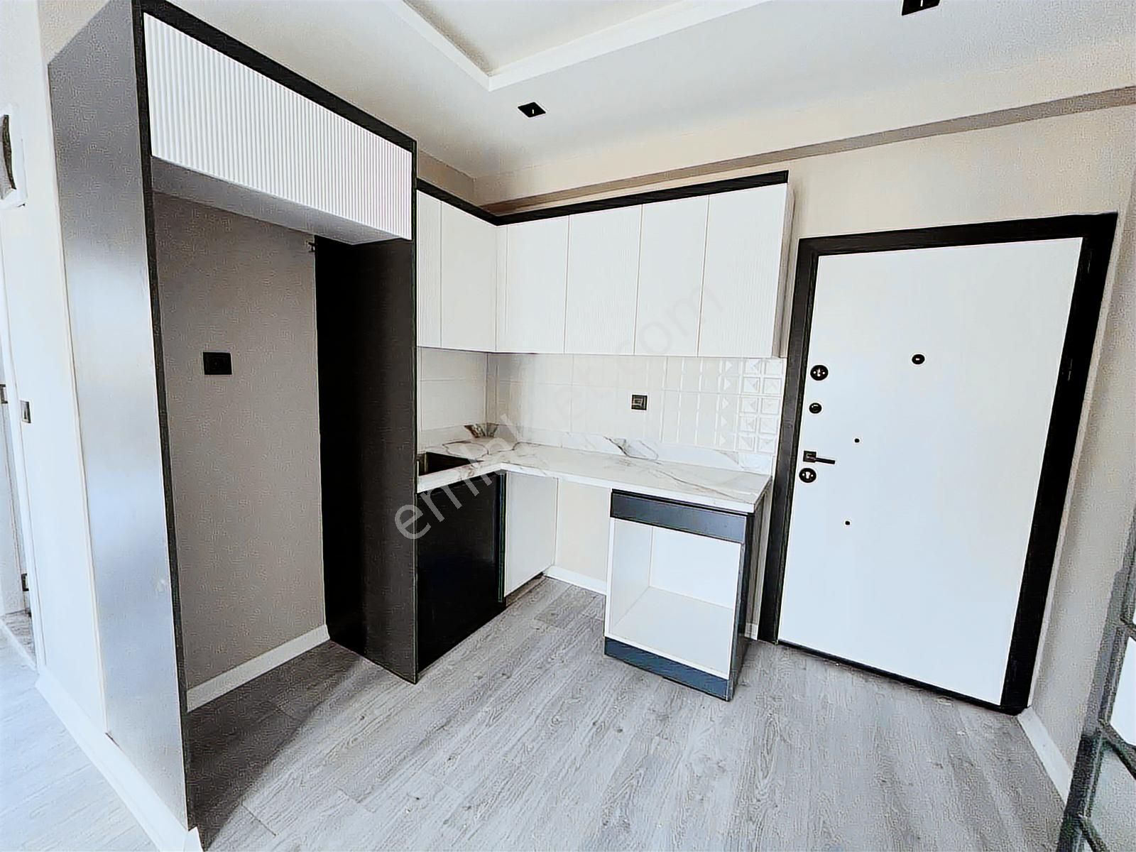 Kule Park'dan Gültepe'de Açık Mutfak Lüx İşçilik 2+1 Daire