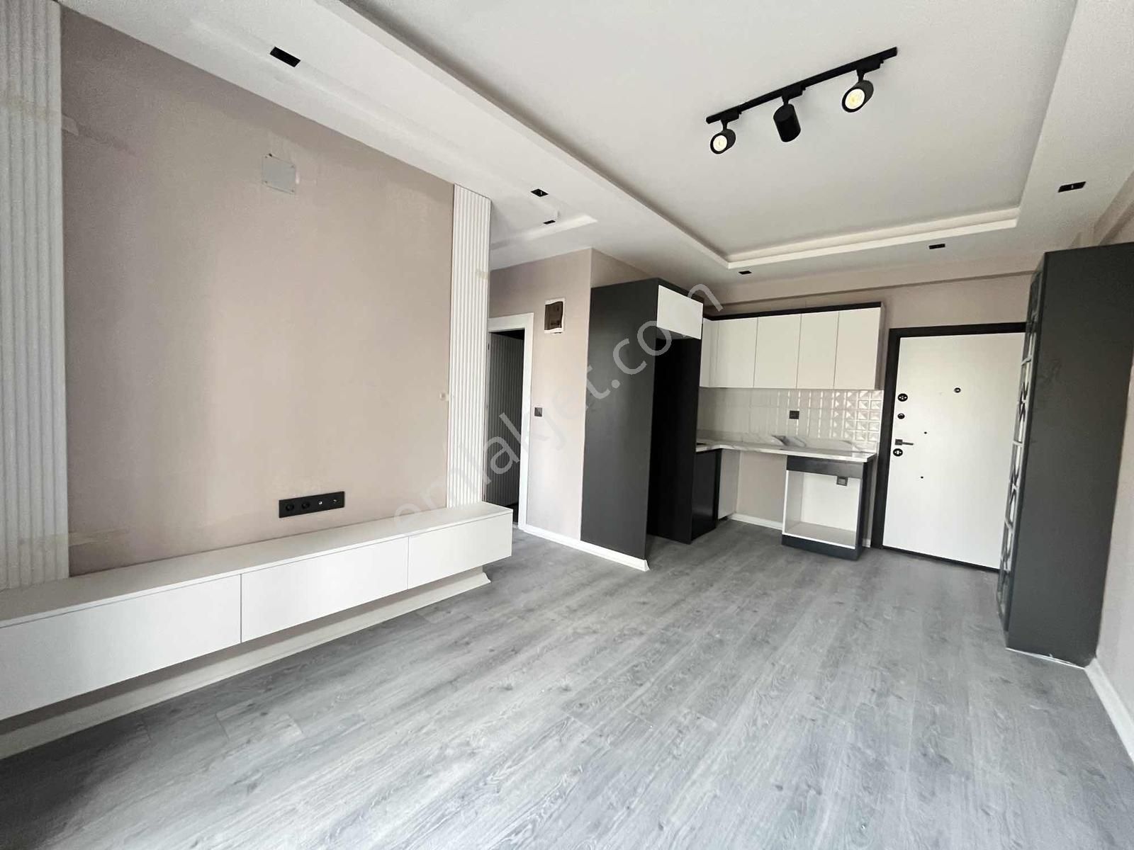 Kule Park'dan Gültepe'de Açık Mutfak Lüx İşçilik 2+1 Daire - Görsel 9