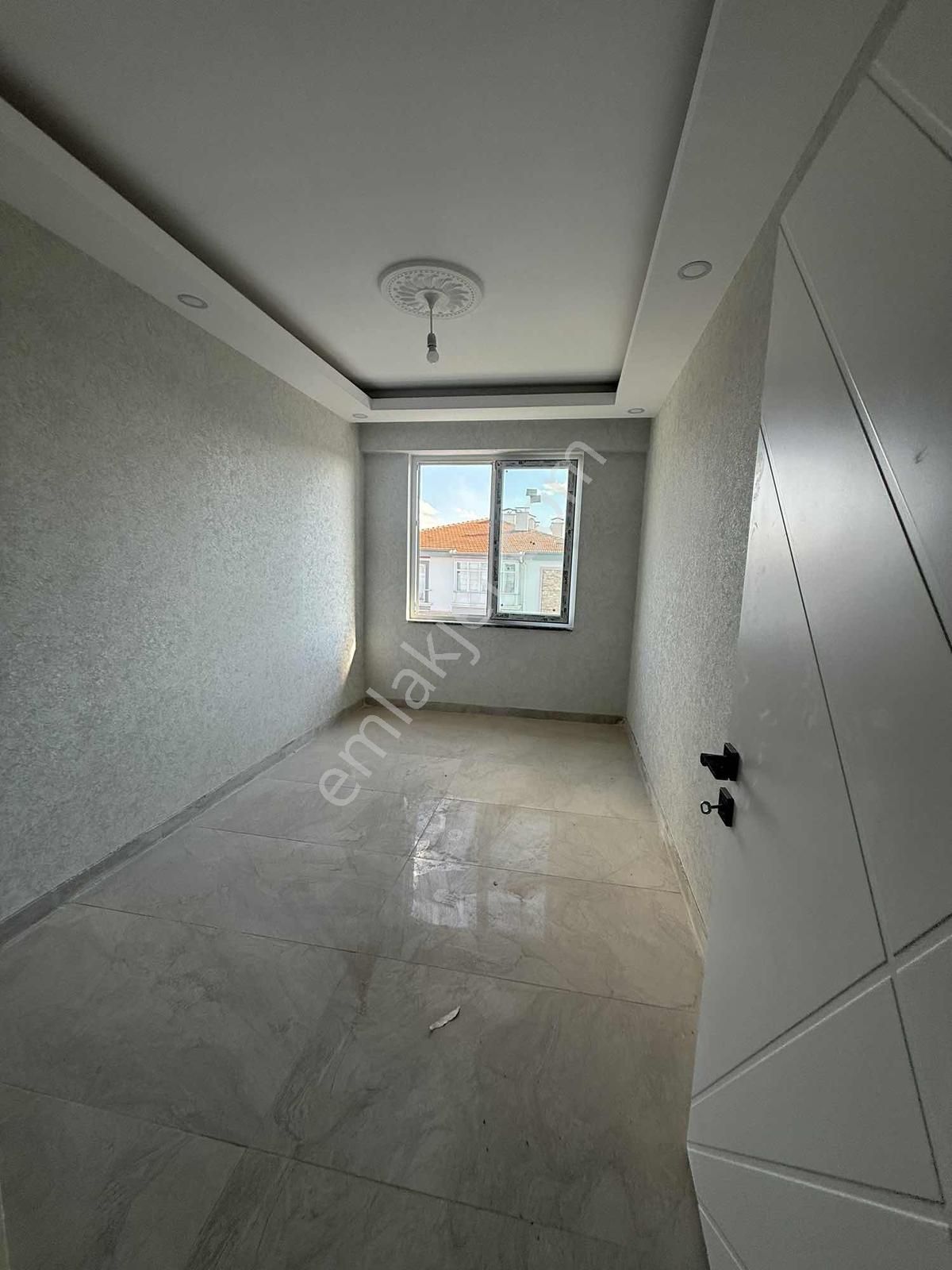 Fatih Mahallesin De Satılık 3+1 Daire - Görsel 11