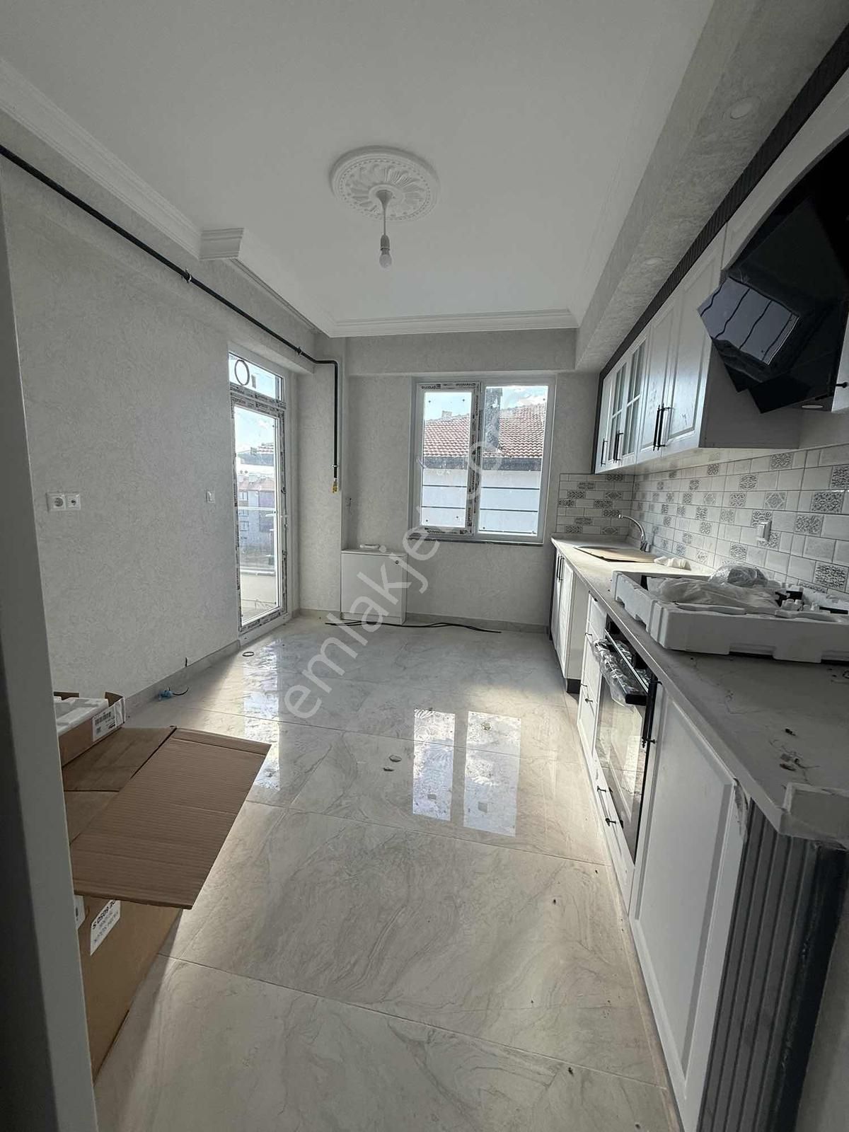 Fatih Mahallesin De Satılık 3+1 Daire - Görsel 16