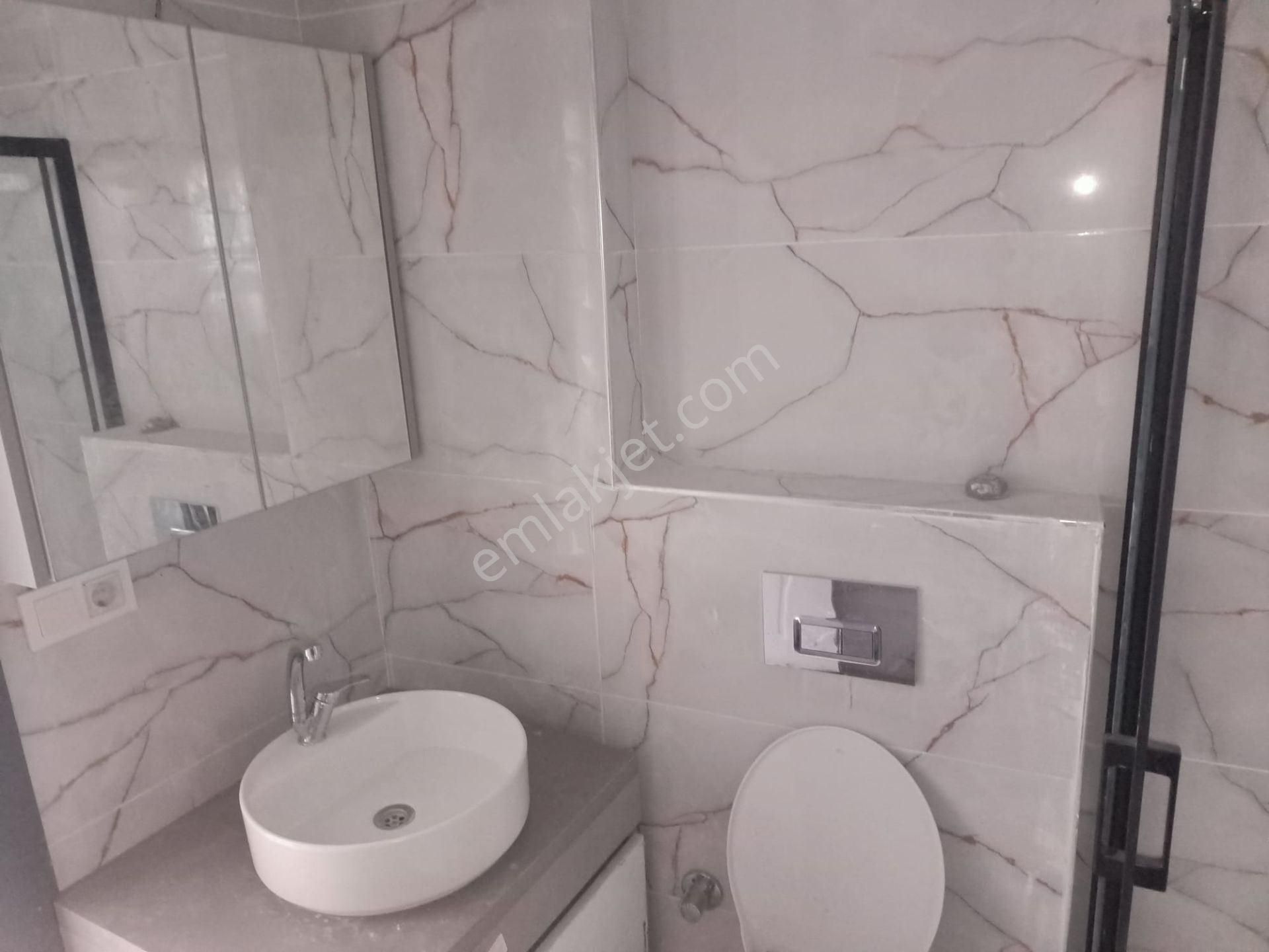 Muradiye Rainbowda Sıfır 1+1 Daire Otoparklı - Görsel 10