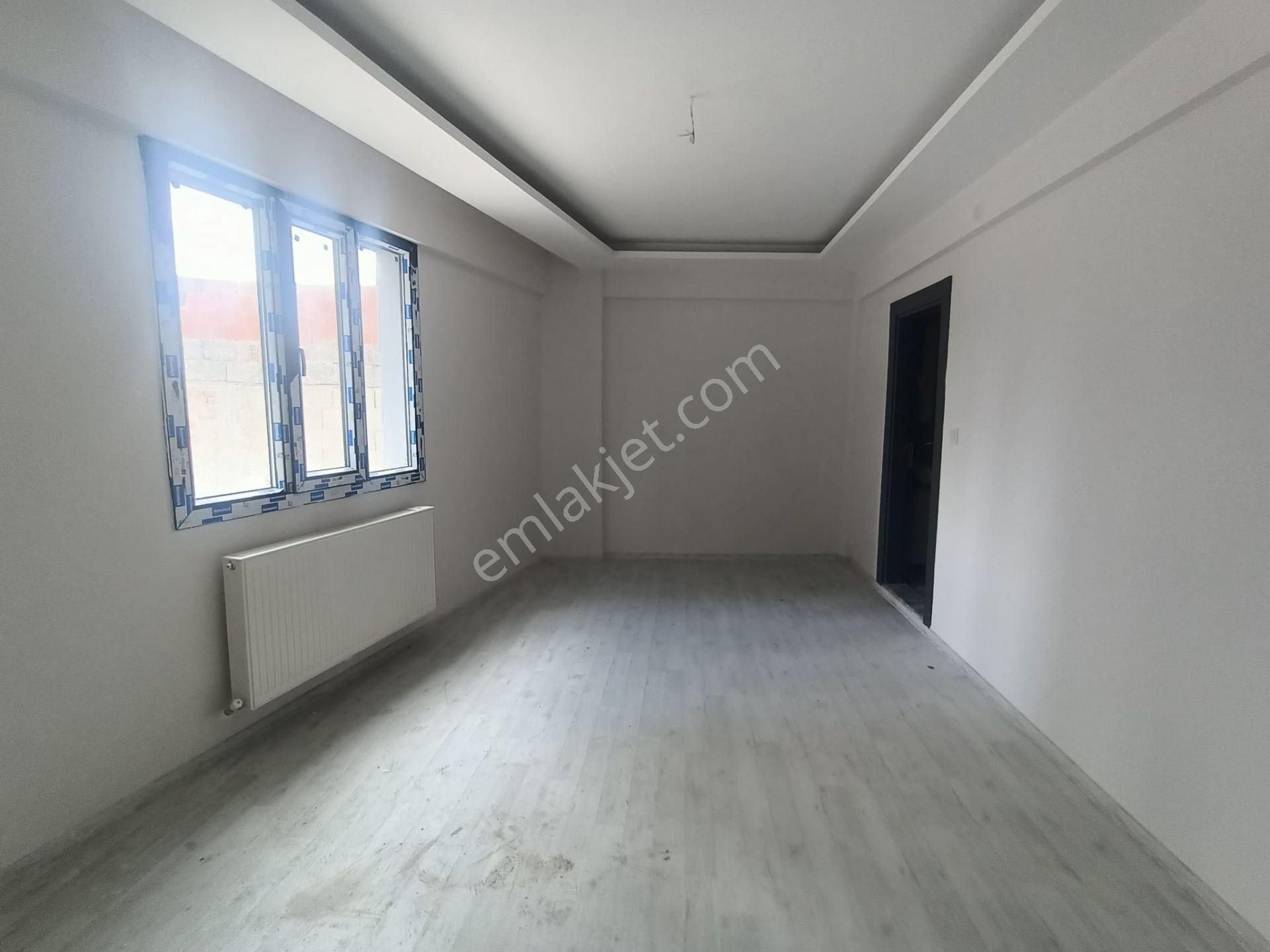 Muradiye Rainbowda Sıfır 1+1 Daire Otoparklı - Görsel 6