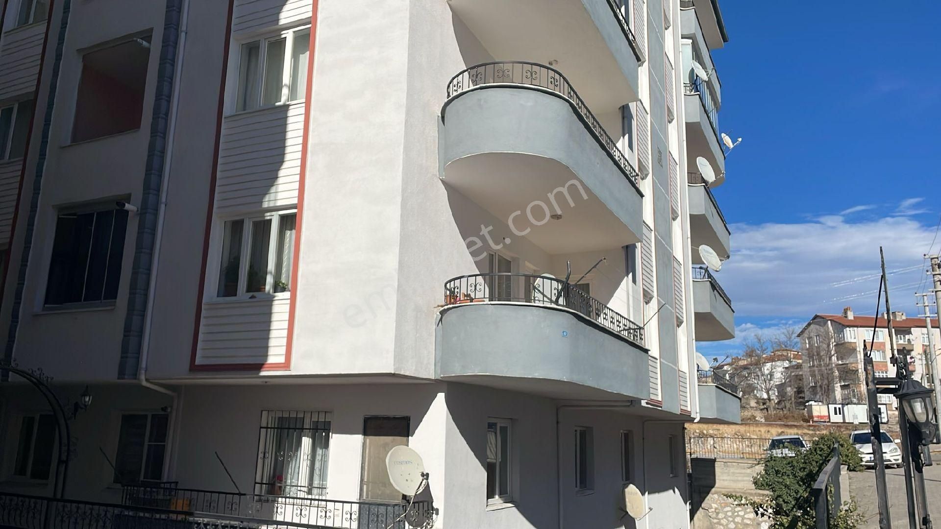 Niğde Bor Başpınar Mahallesinde 3+1 Satılık Daire - Görsel 2