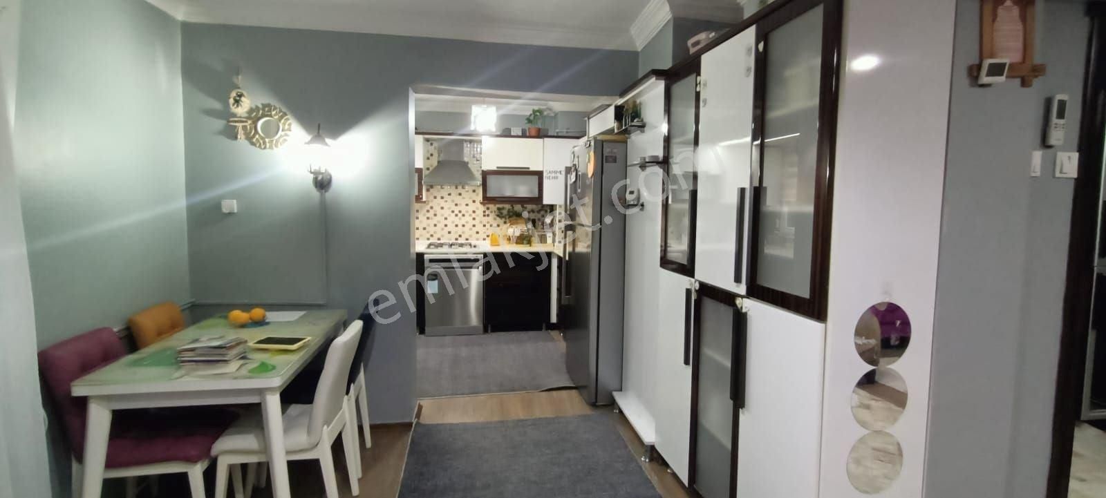 2.anafartalar Mah.asansörlü 2+1 (3+1'den Çevrilmiş)daire