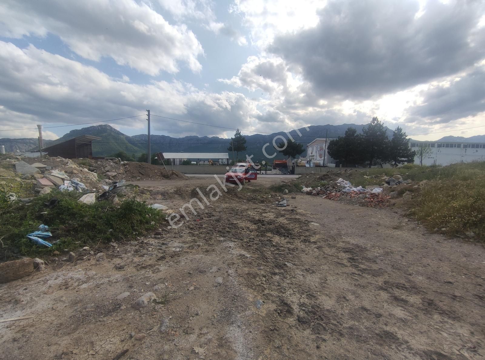 Özpınar,dan Belediye Araç Parkı Karşısı Satılık Arsa 432 M2 - Görsel 15