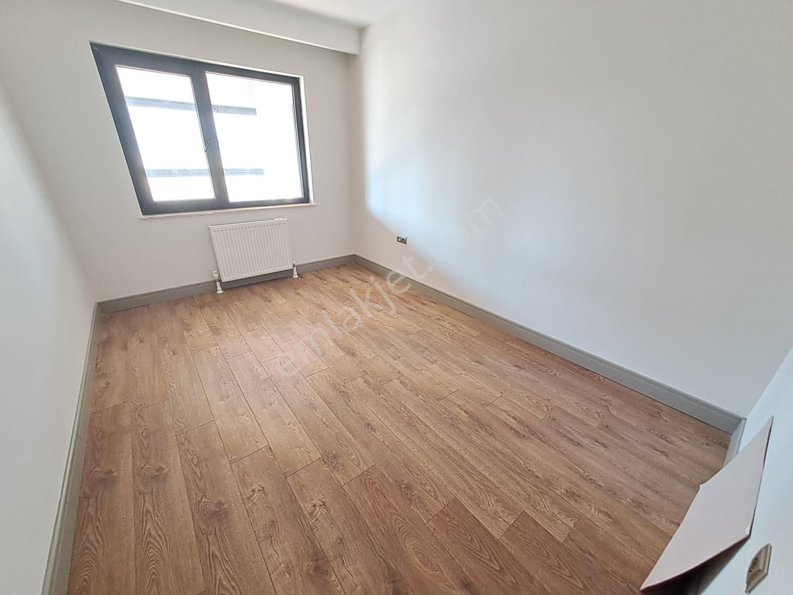 Cumhuriyet Mahallesi Zirveden Batı Konutları Kiralık 4+1 Daire - Görsel 24