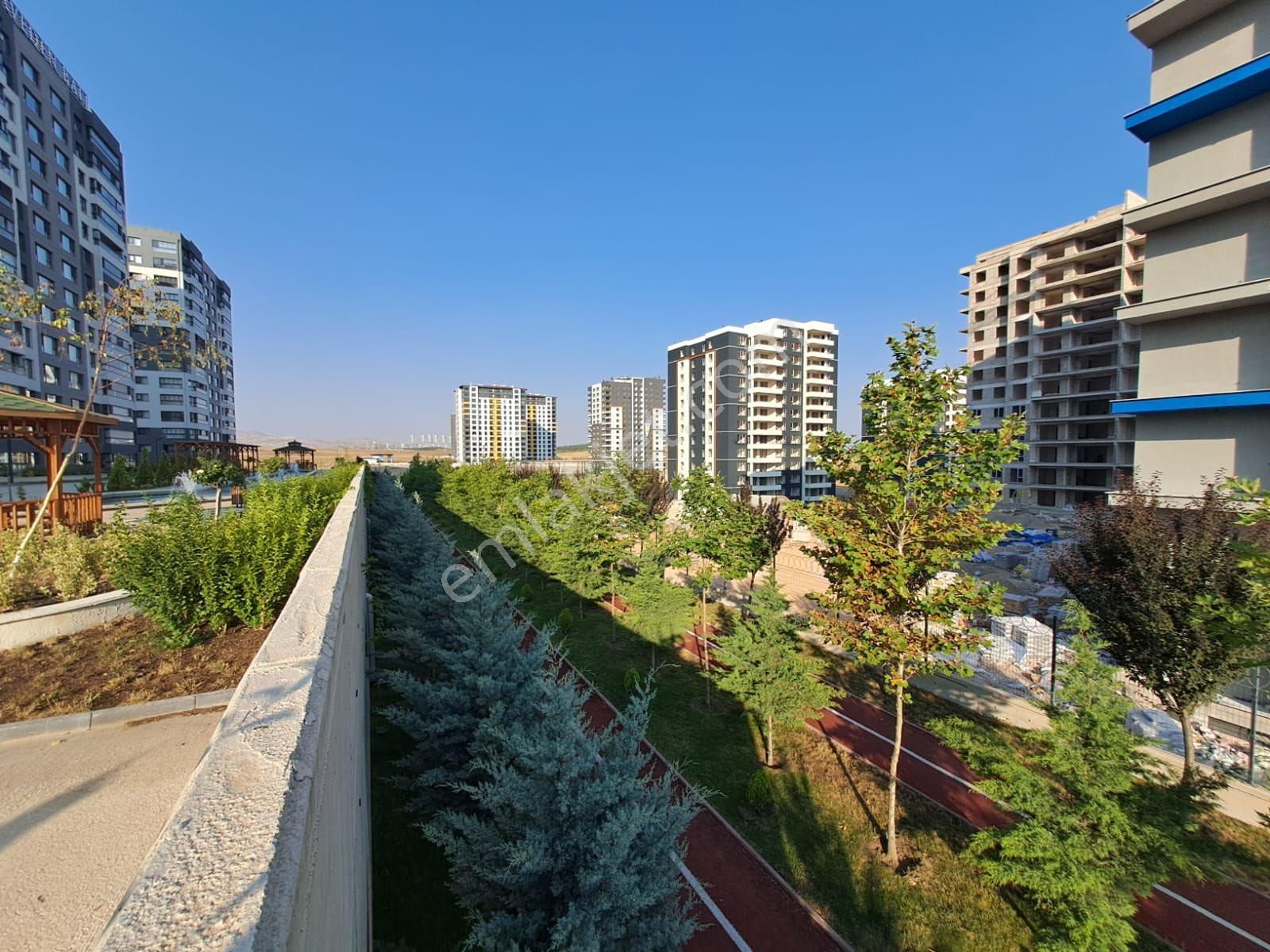 Cumhuriyet Mahallesi Zirveden Batı Konutları Kiralık 4+1 Daire - Görsel 27