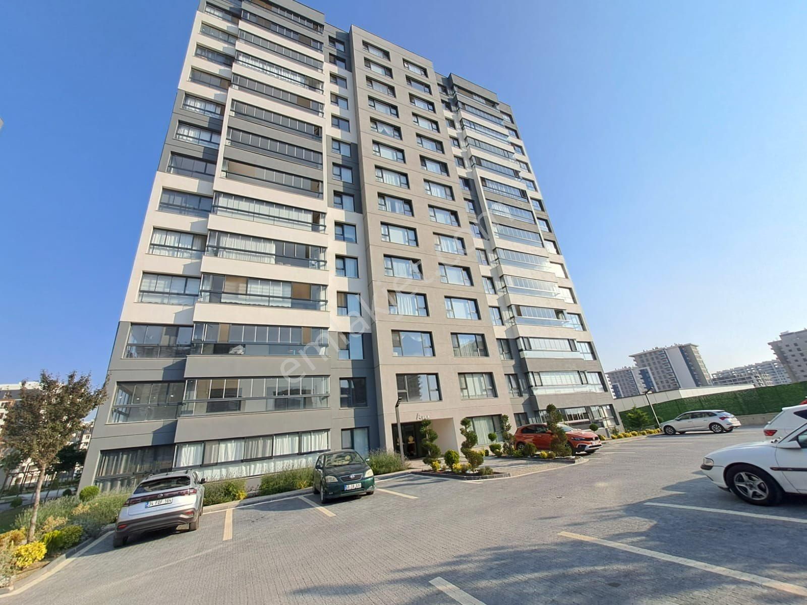 Cumhuriyet Mahallesi Zirveden Batı Konutları Kiralık 4+1 Daire - Görsel 8