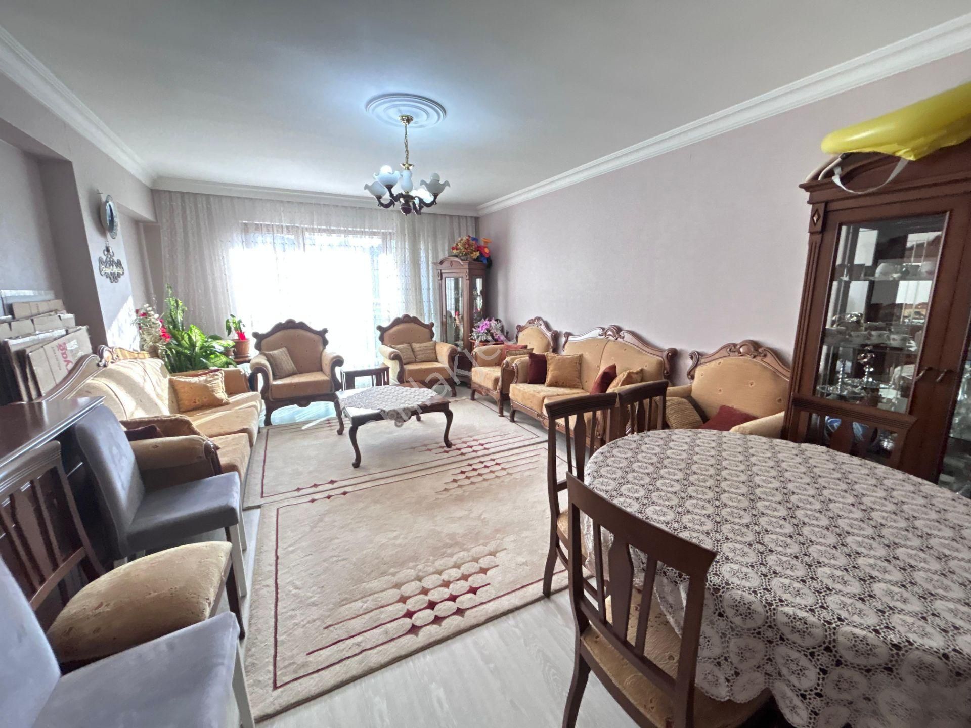 Lider Emlak'tan **güney Doğu** Cepheli Katta Satılık Daire - Görsel 12