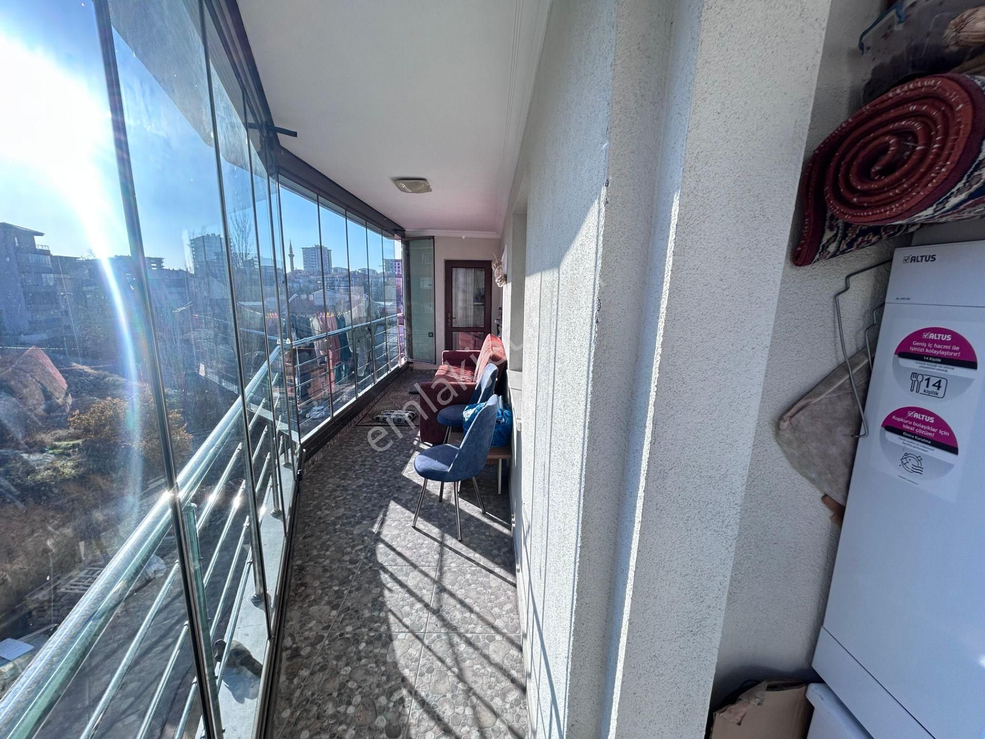 Lider Emlak'tan **güney Doğu** Cepheli Katta Satılık Daire - Görsel 7